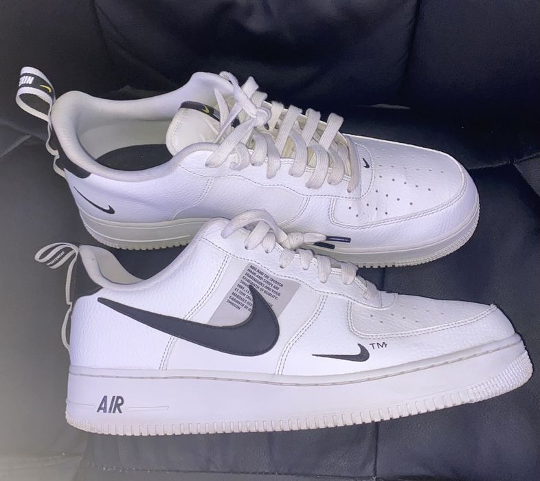 Nike air force online overbranded