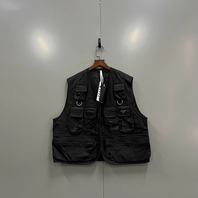Prada PRADA Black Logo Work Vest Size L- DMC Size US L / EU 52-54 / 3 - 1 Thumbnail