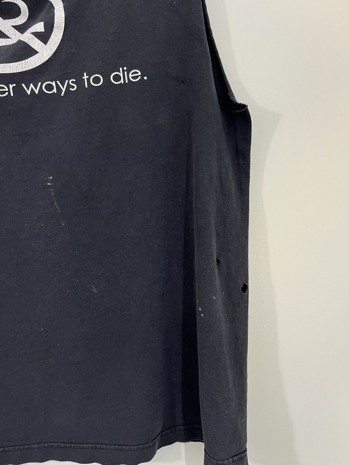 Vintage NO SMOKING Death Joke Sun Faded Thrashed Cut Off Size US L / EU 52-54 / 3 - 6 Thumbnail
