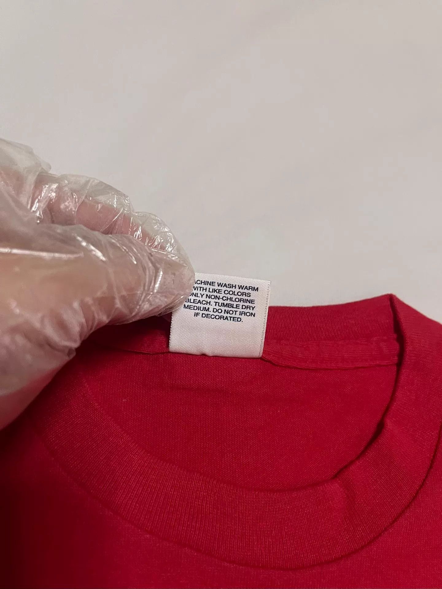 Supreme Supreme 09 Photo Tee Red M New Size US M / EU 48-50 / 2 - 4 Thumbnail