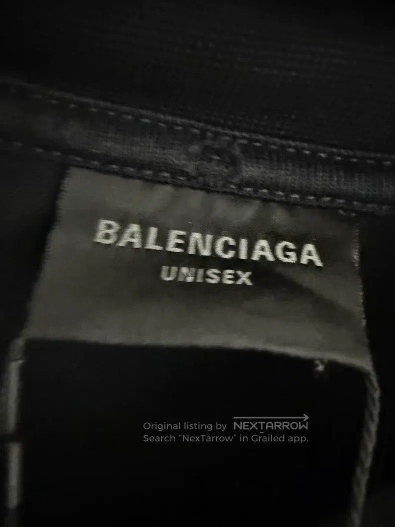 Balenciaga Balenciaga Distressed Short-Sleeve Tee Size US S / EU 44-46 / 1 - 3 Thumbnail