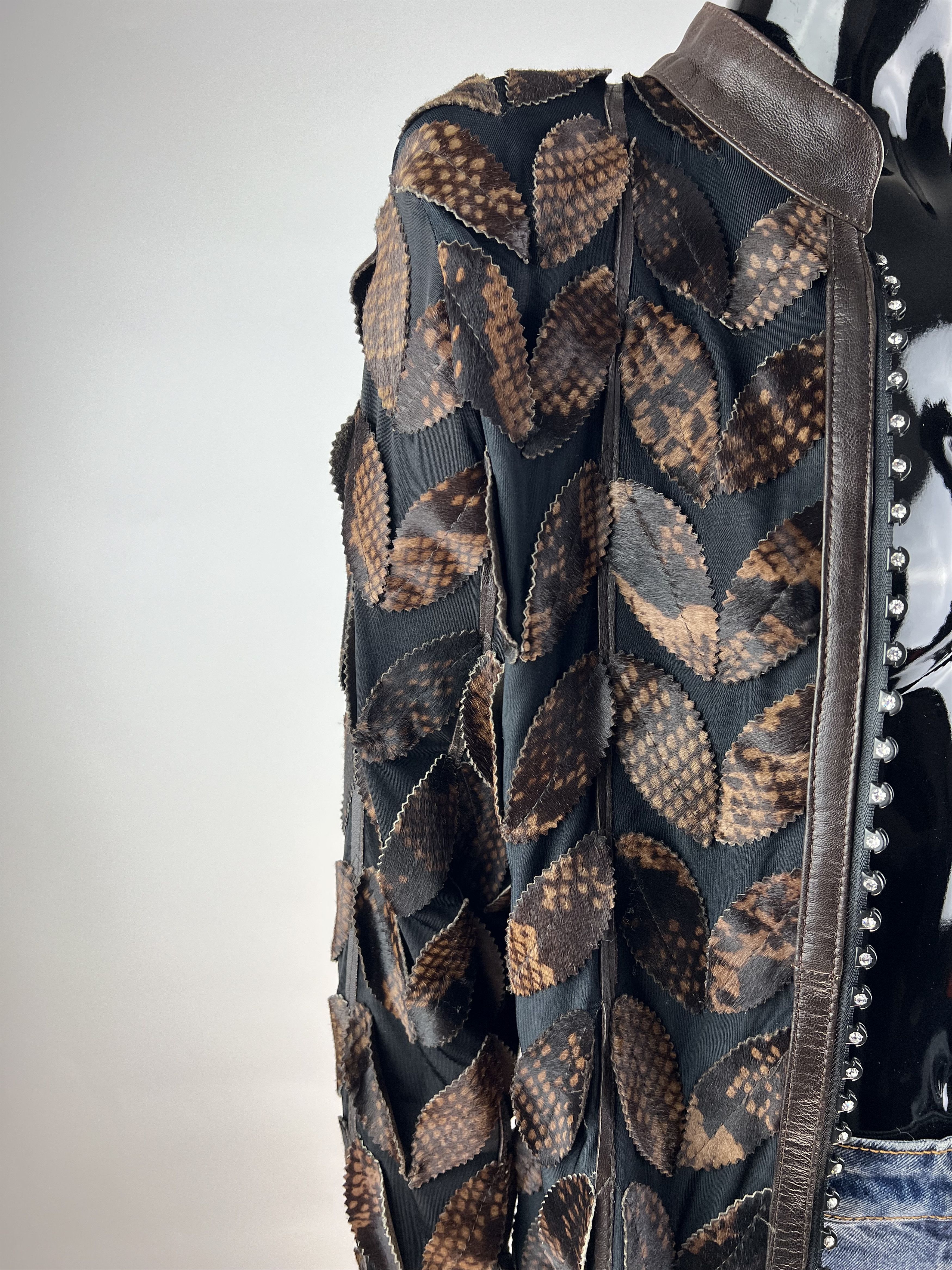 Handmade Soft Mesh Leather Leaves Cristals Decorations Jacket Size S Size S / US 4 / IT 40 - 7 Thumbnail