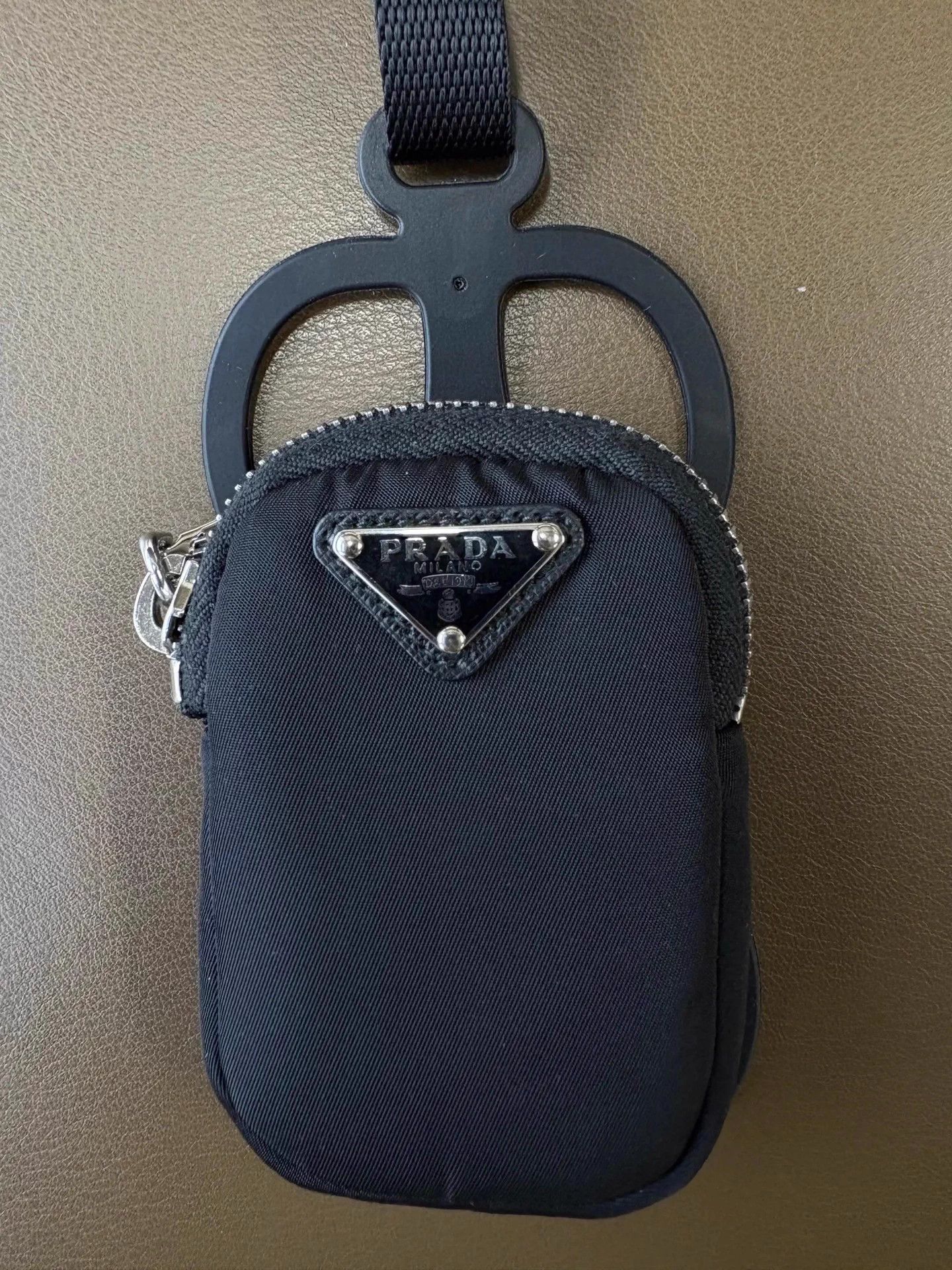 Prada Prada Black Rubber Phone & Earbud Case 99 New Size ONE SIZE - 5 Thumbnail