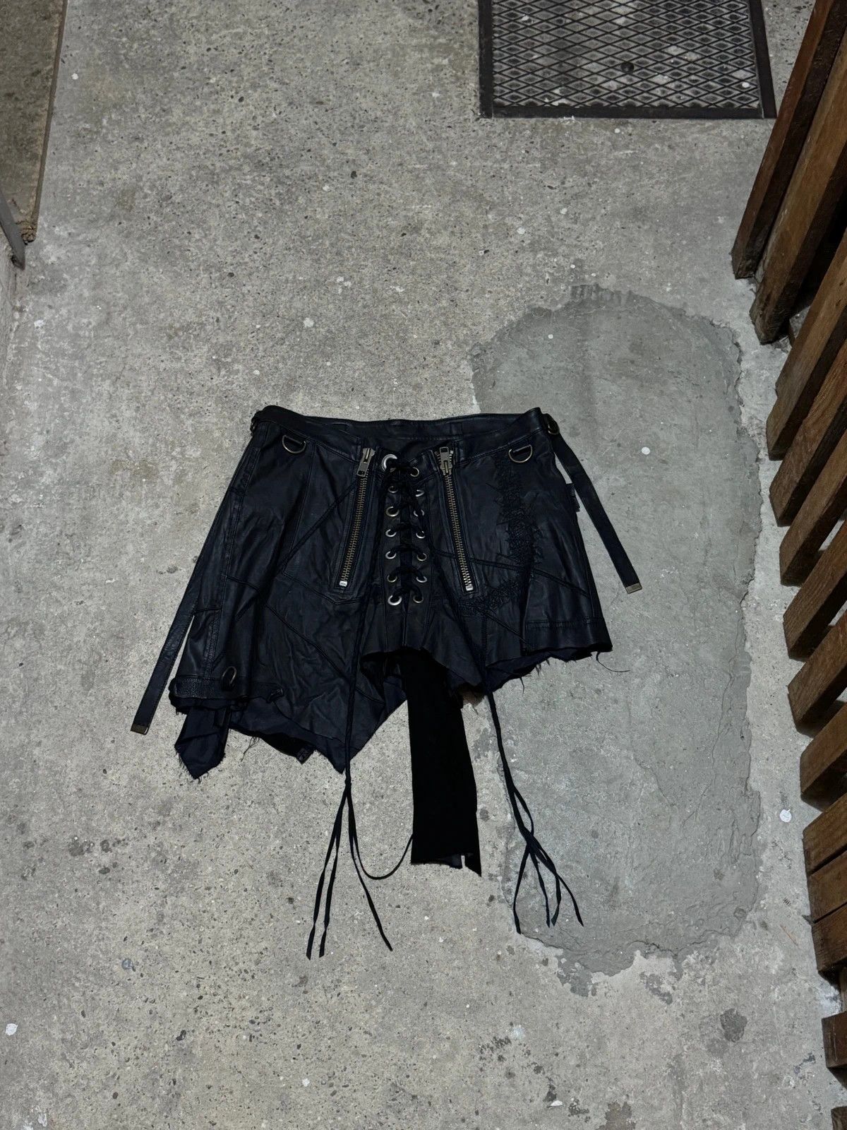 If Six Was Nine If six was nine i6w9 mud leather skirt Size 28" / US 6 / IT 42 - 1 Thumbnail