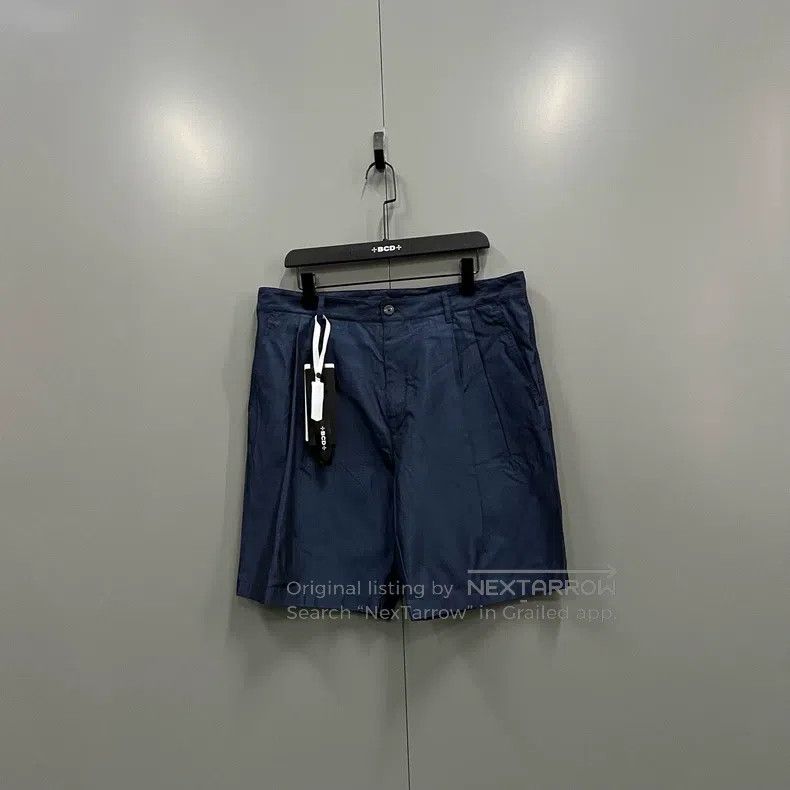 Other Louis Vuitton Dark blue shorts Size US 42 / EU 58 - 1 Thumbnail