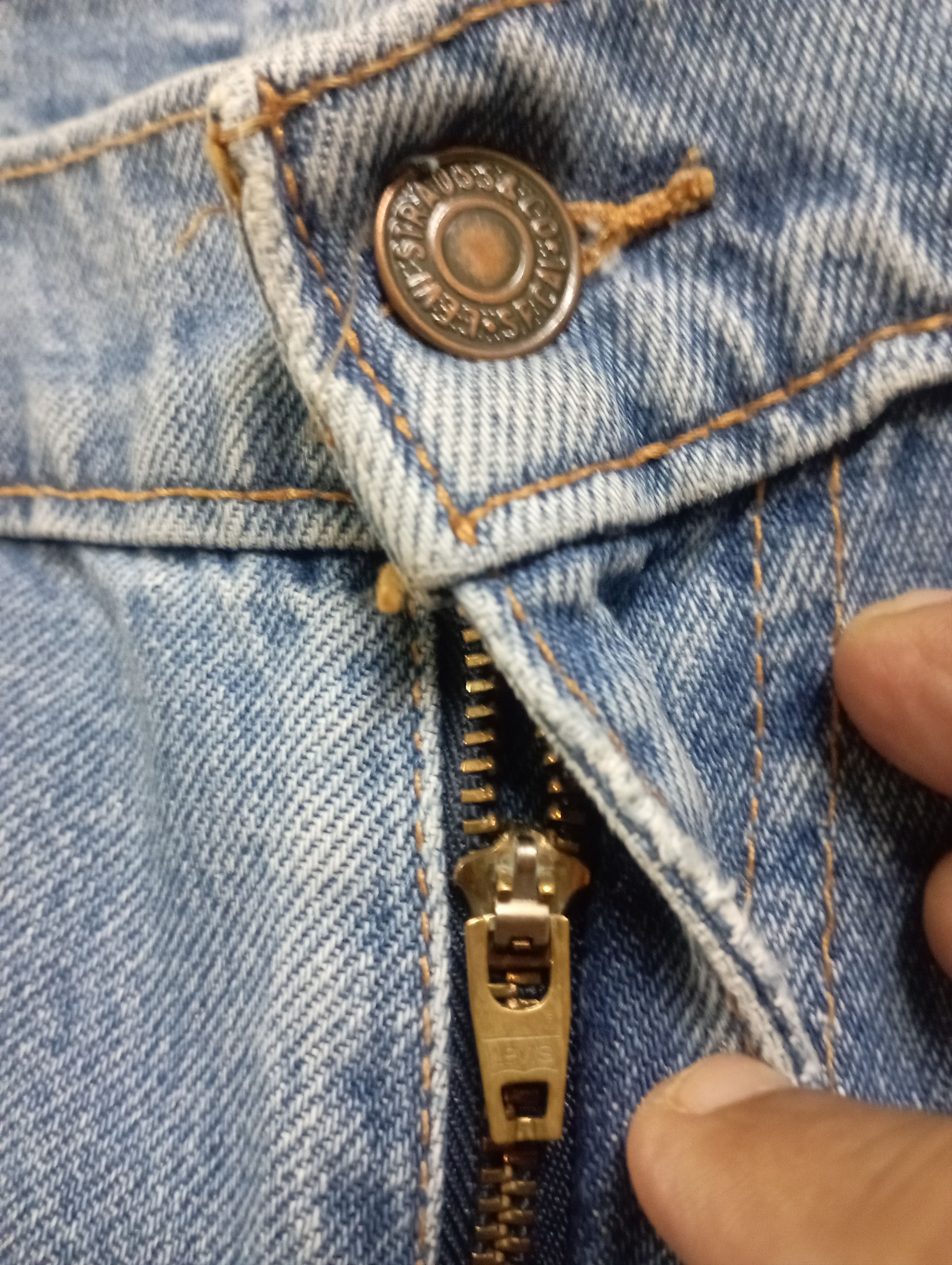 Levi's Vintage Levi's 607 Orange Tabs Stone Wash Distressed Jeans Size US 31 - 15 Thumbnail