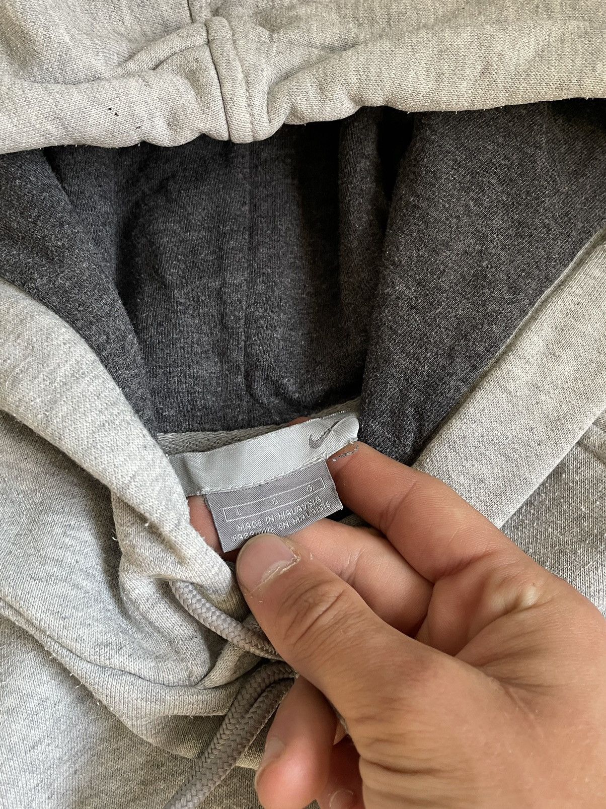 Vintage Vintage 90’s Nike Swoosh Oversized Hoodie Size US L / EU 52-54 / 3 - 9 Thumbnail