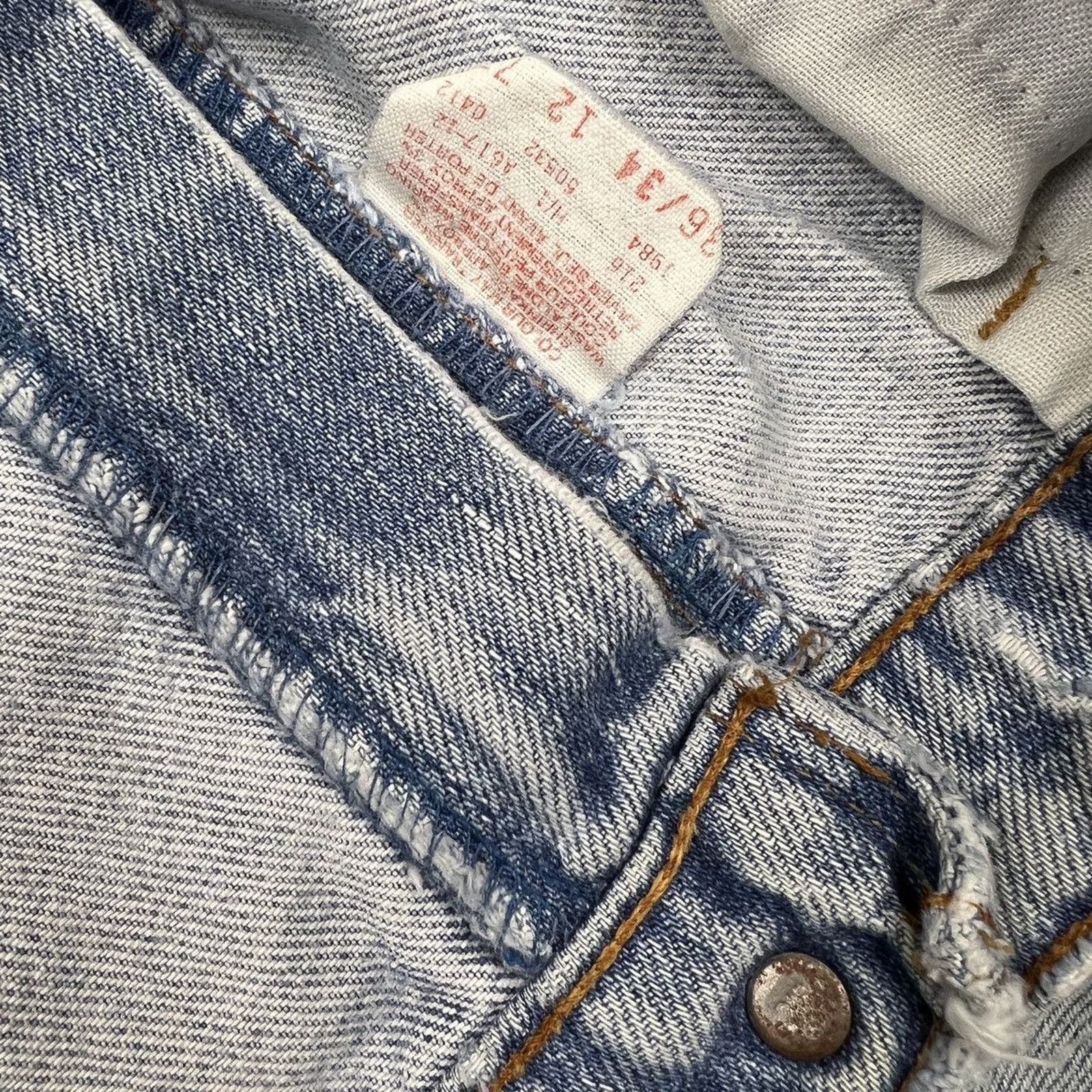 Levi's × Vintage Vintage Levi's 532 Jeans 34x32 Blue Thrashed 90s Denim Pants Size US 34 / EU 50 - 8 Thumbnail