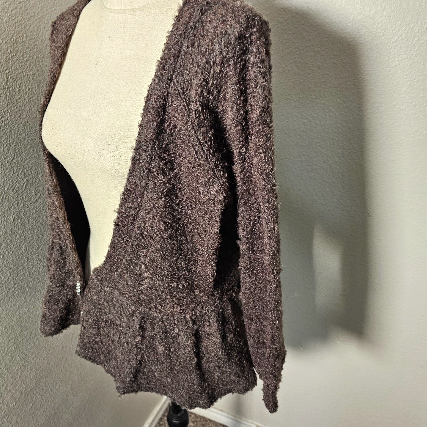 Bar III Bar III Cardigan Women's Sweater Size Large Brown Acrylic Open Ruffle Button Classic Solid Size L / US 10 / IT 46 - 3 Thumbnail