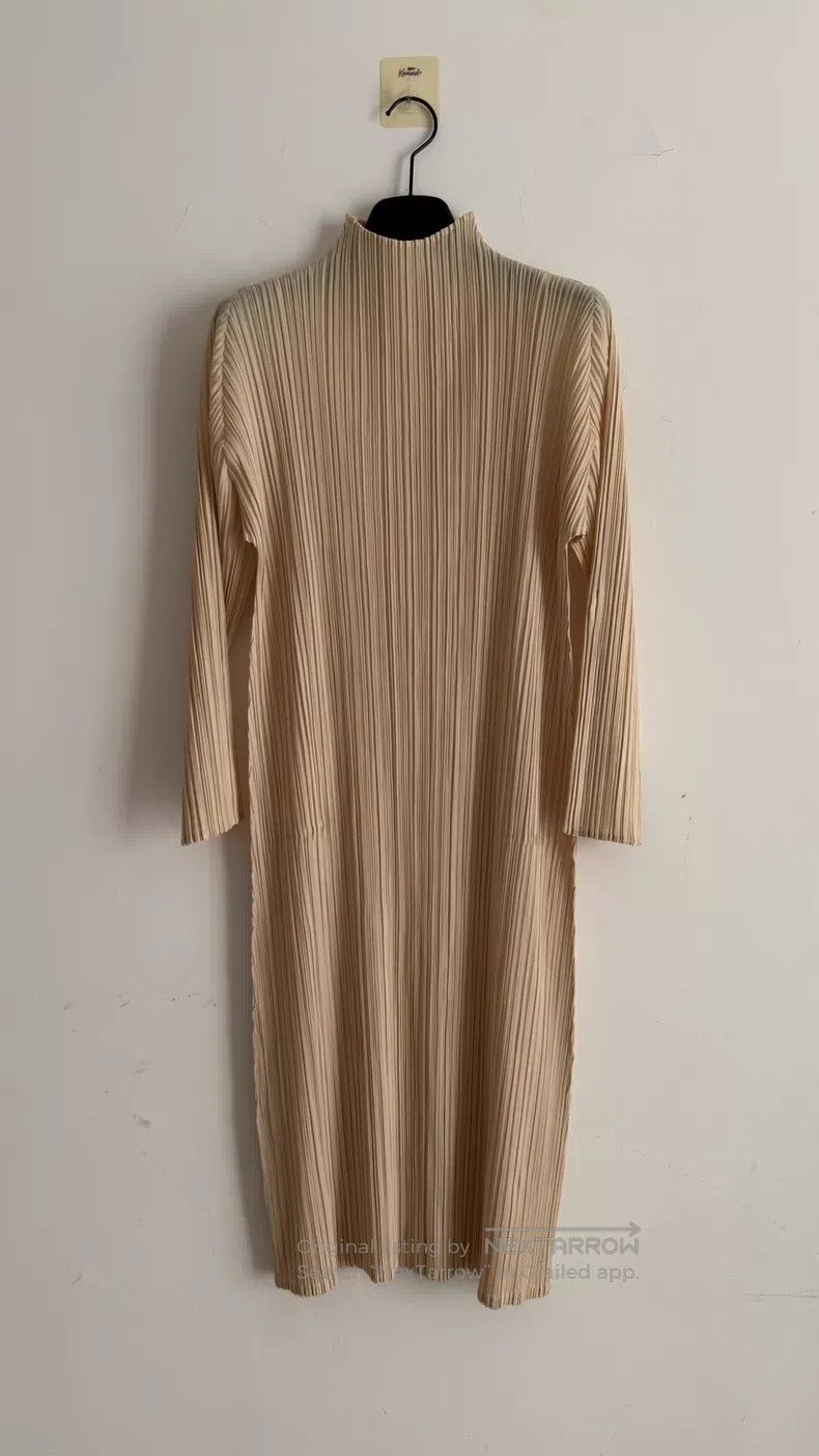 Issey Miyake Issey Miyake Off White Dress Size L / US 10 / IT 46 - 2 Thumbnail