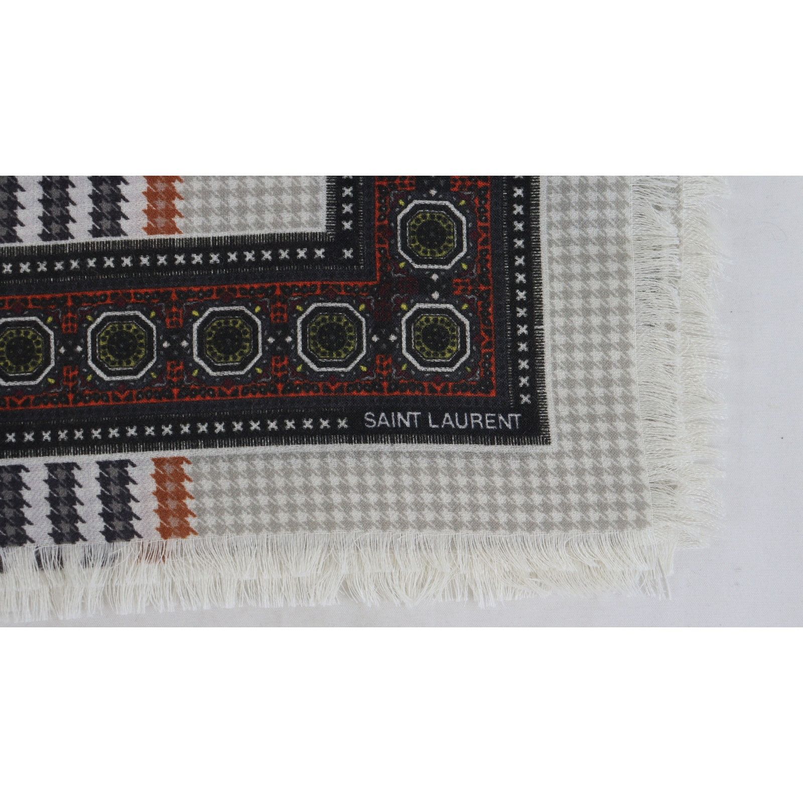 Saint Laurent Paris o1rshd1 Size: OS / Bandanna in Off White/Grey Size ONE SIZE - 5 Thumbnail