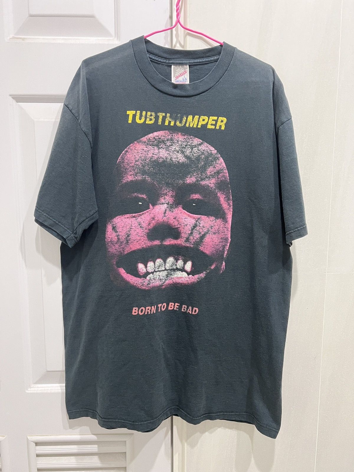 Band Tees × Rap Tees × Vintage Vintage 90s Chumbawamba Promo Tee Faded Thrashed Size US L / EU 52-54 / 3 - 1 Thumbnail