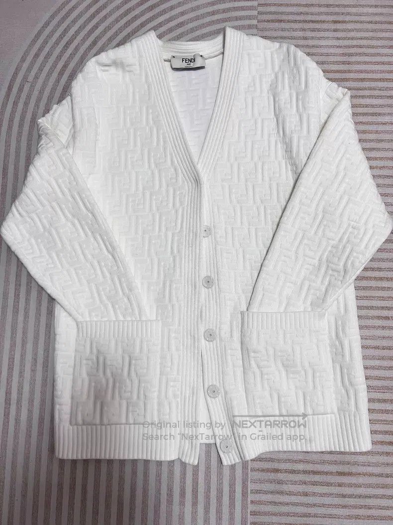 Fendi Fendi White embossed full logo knit jacket Size XXS / US 00 / IT 34 - 1 Thumbnail