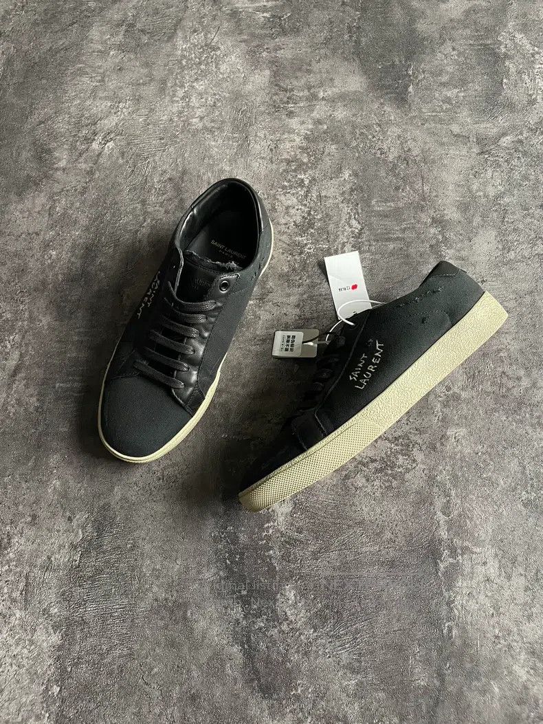 Saint Laurent Paris Saint Laurent Paris Slogan Distressed Canvas Shoes Size US 8 / EU 41 - 2 Thumbnail