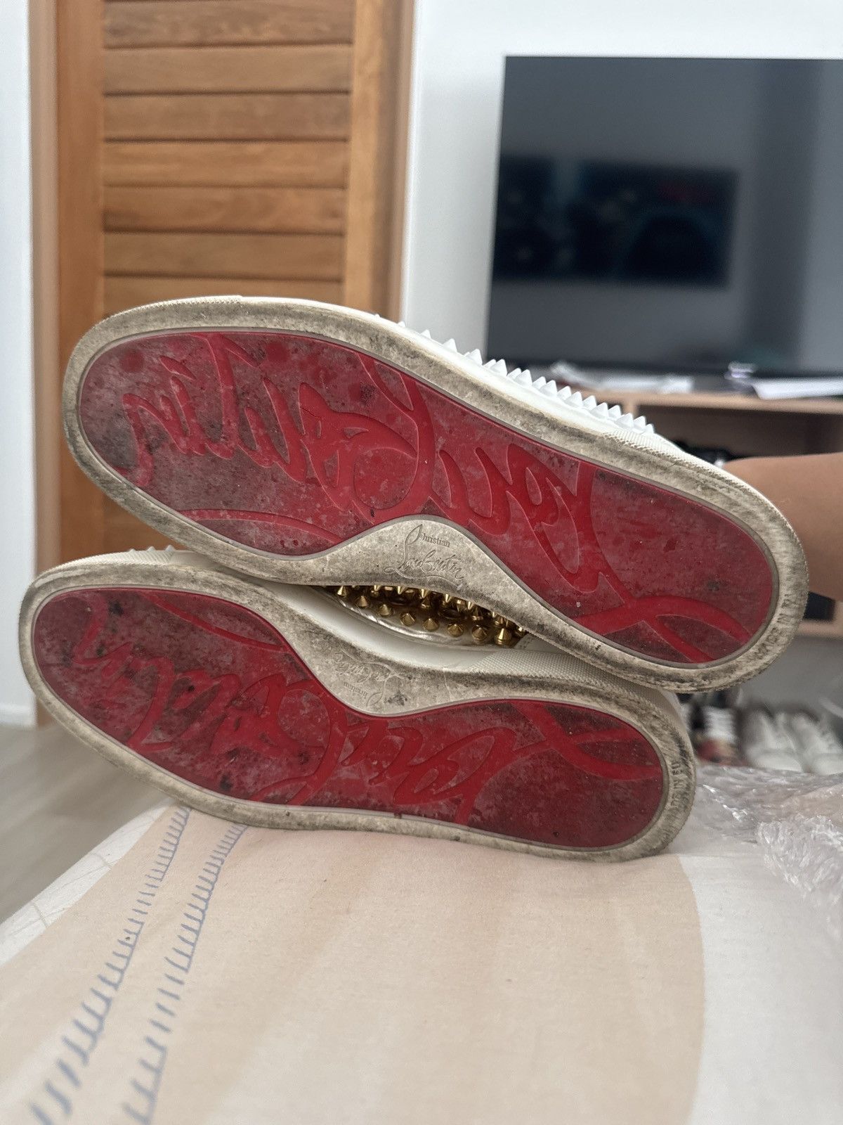 Christian Louboutin Christian Louboutin white/gold spike hightops Size US 7.5 / EU 40-41 - 12 Thumbnail