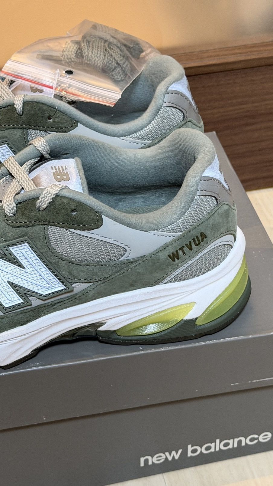 New Balance × Wtaps Abzorb 2010 Size US 9.5 / EU 42-43 - 2 Thumbnail