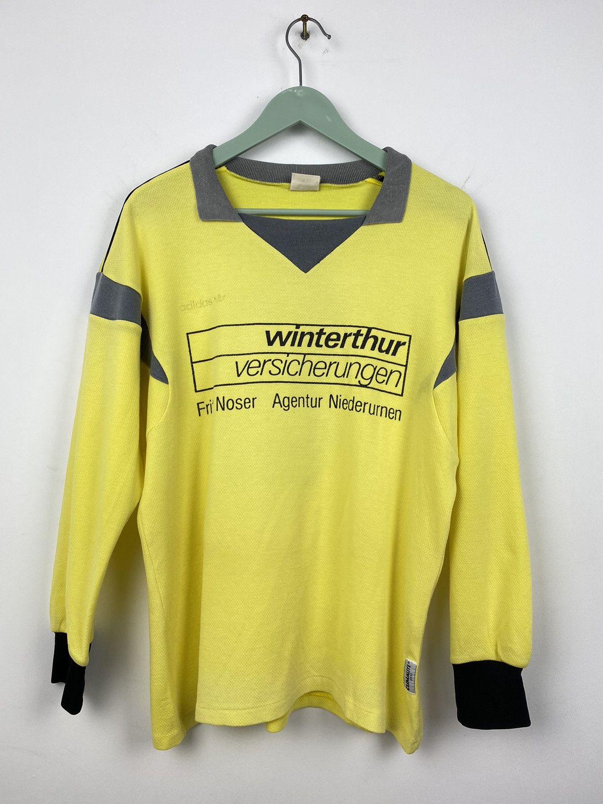 Adidas Vintage Adidas Winterthur 1980s #9 Ventex Soccer Jersey Size US L / EU 52-54 / 3 - 2 Thumbnail