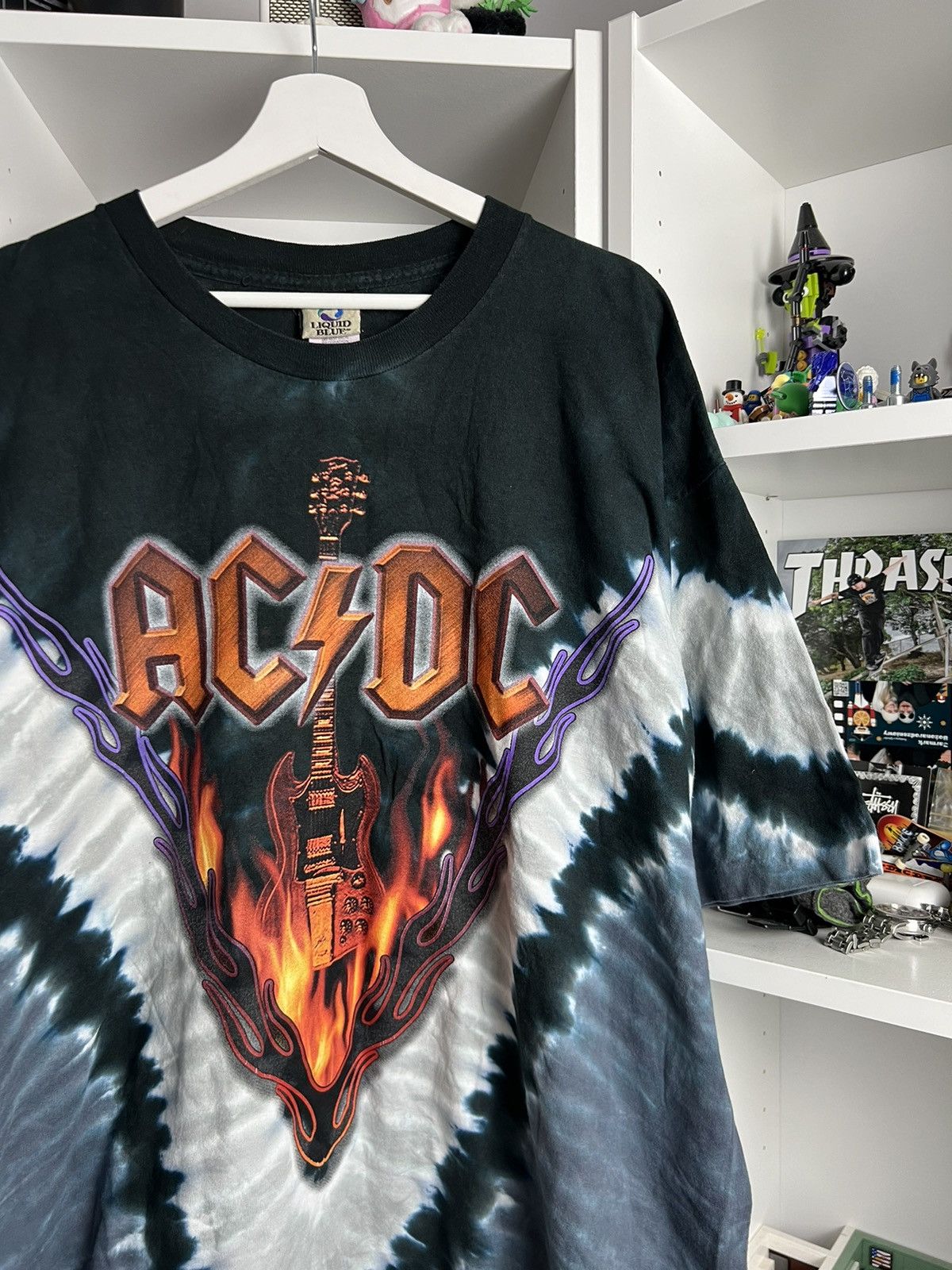 AC/DC × Band Tees × Liquid Blue Vintage 2000s AC / DC Hells bells Liquid blue t-shirt XXL Size US XXL / EU 58 / 5 - 3 Thumbnail