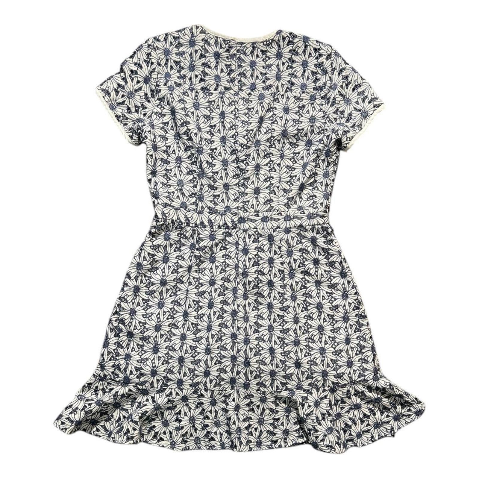 Michael Kors Michael Kors Blue White SS Daisy Embroidered Eyelet Dress Size M / US 6-8 / IT 42-44 - 2 Thumbnail