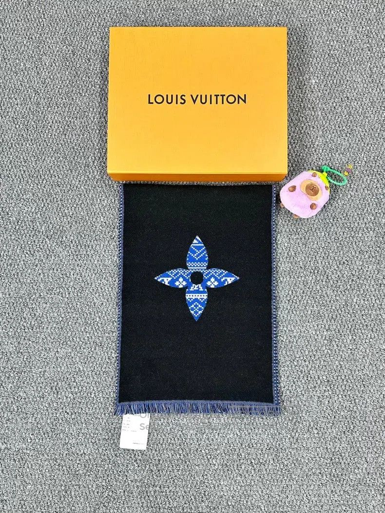 Louis Vuitton Louis Vuitton Black and blue color-matching large logo dou Size ONE SIZE - 4 Thumbnail
