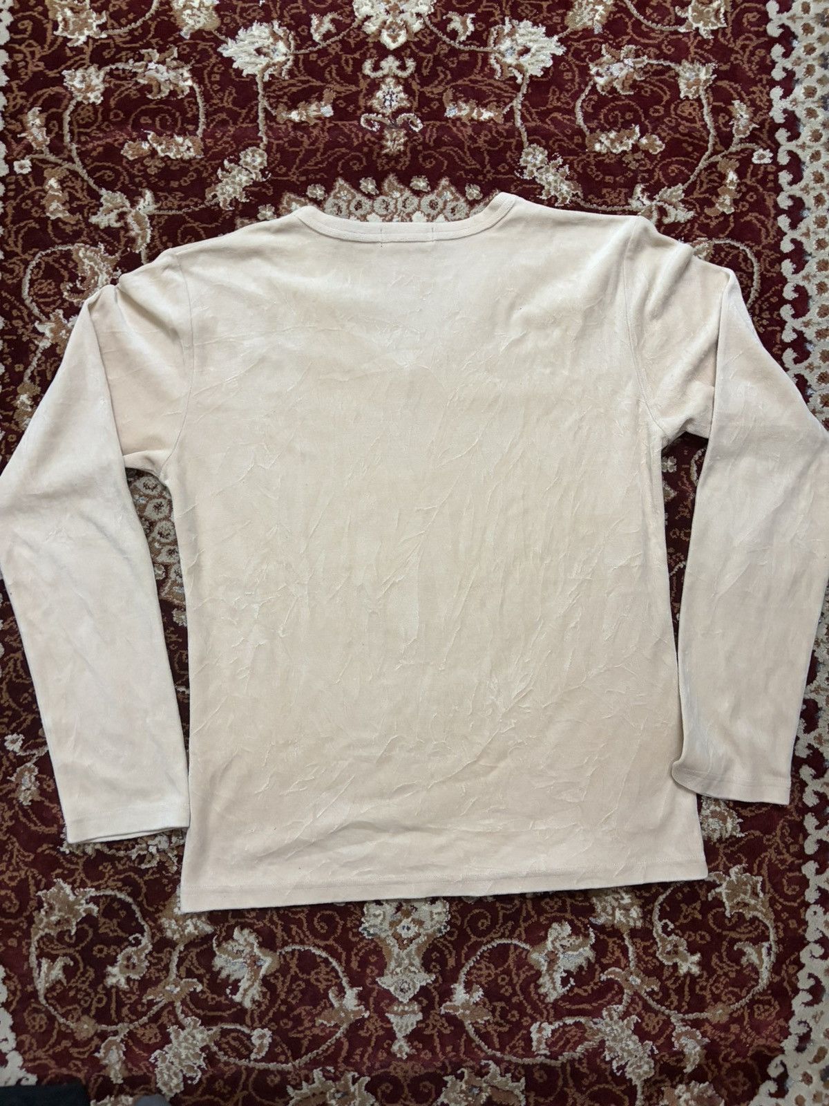 Tornado Mart Tornado Mart Velvet V-Neck Flower Embroidery Long Sleeve Tee Size M / US 6-8 / IT 42-44 - 2 Thumbnail