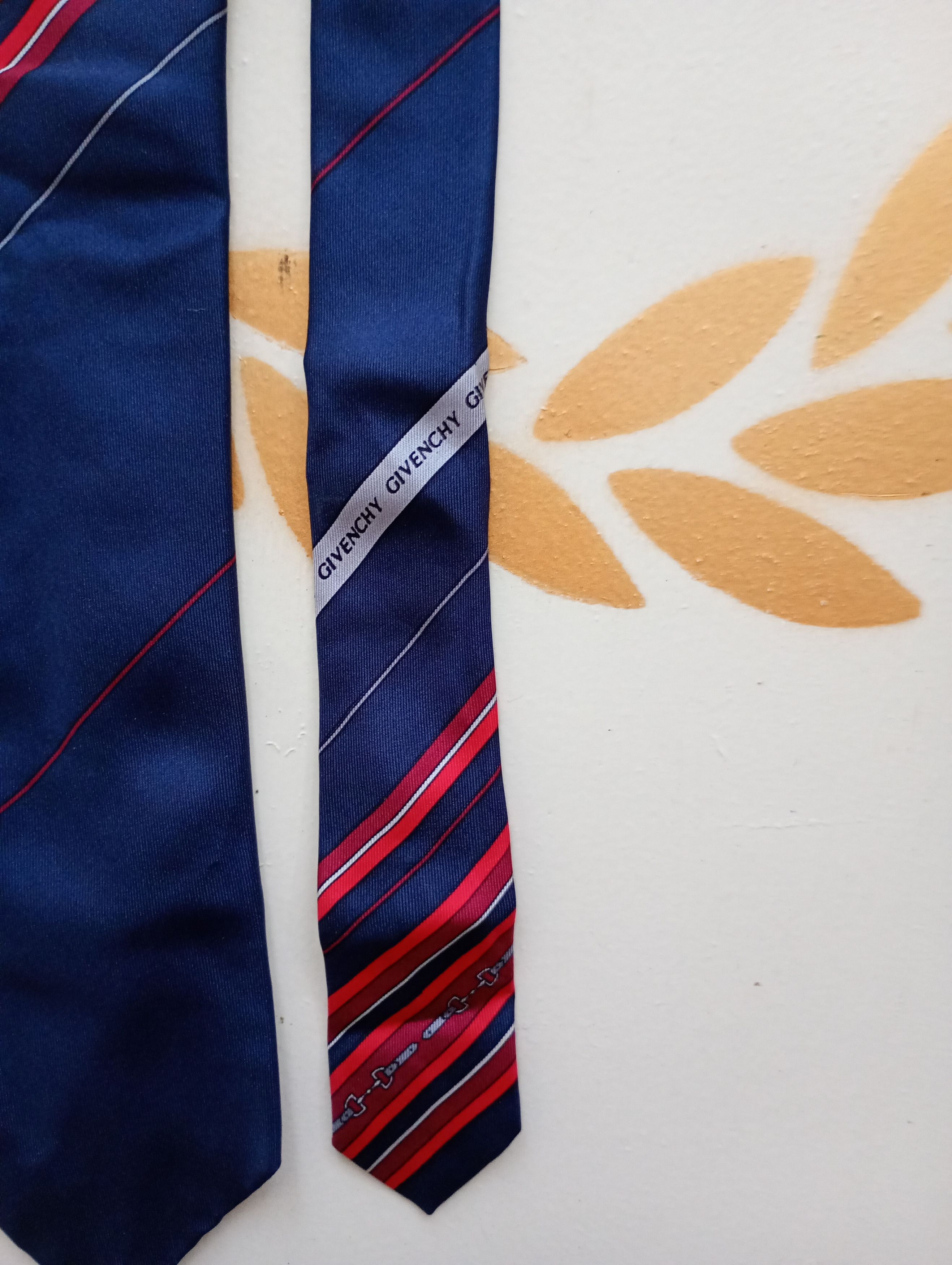 Givenchy Givenchy Tie Vintage Size ONE SIZE - 7 Thumbnail