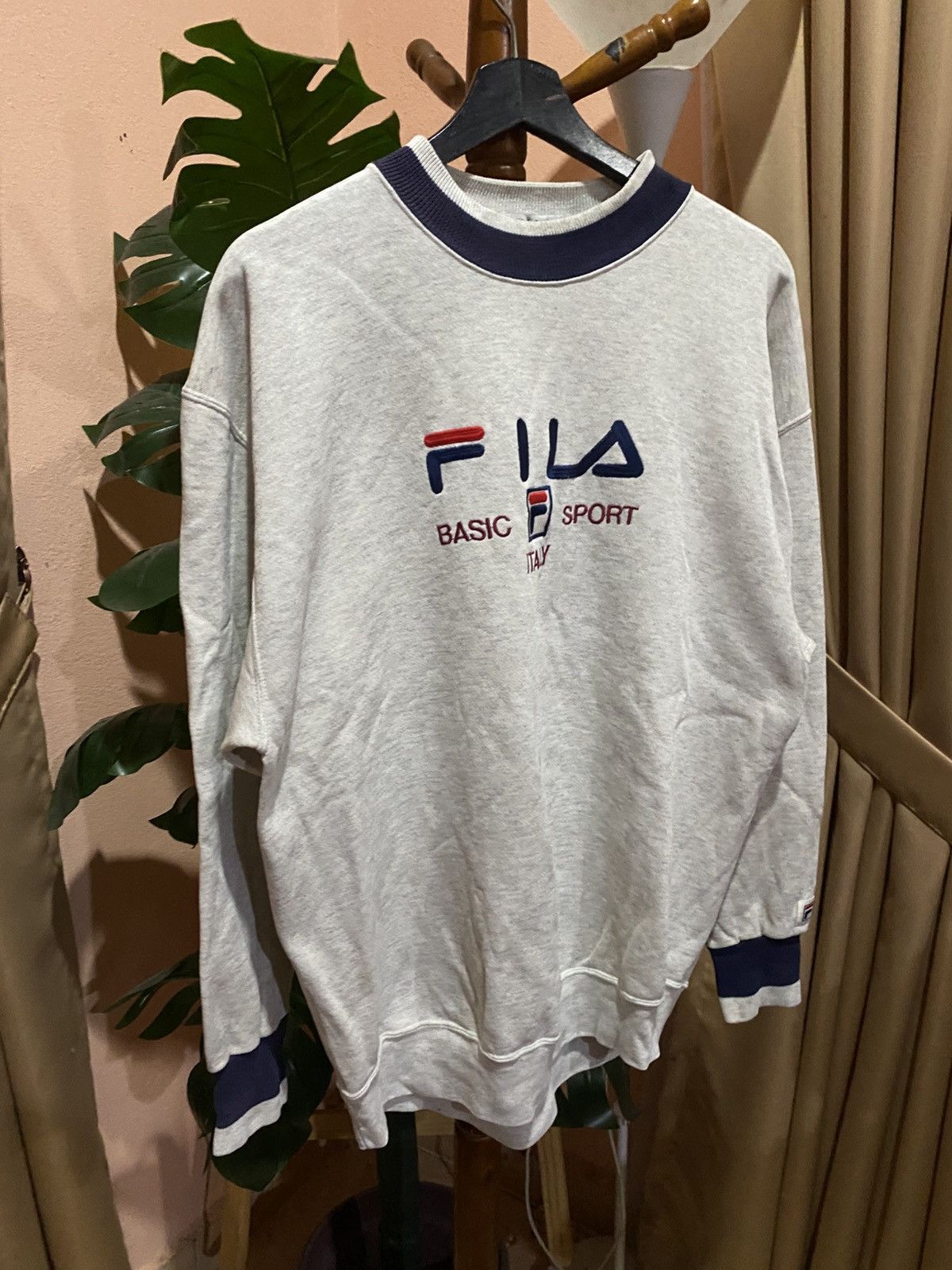 Fila Vintage FILA Basic Sport Italy Sweatshirt Gray Navy Trim Size US L / EU 52-54 / 3 - 4 Thumbnail