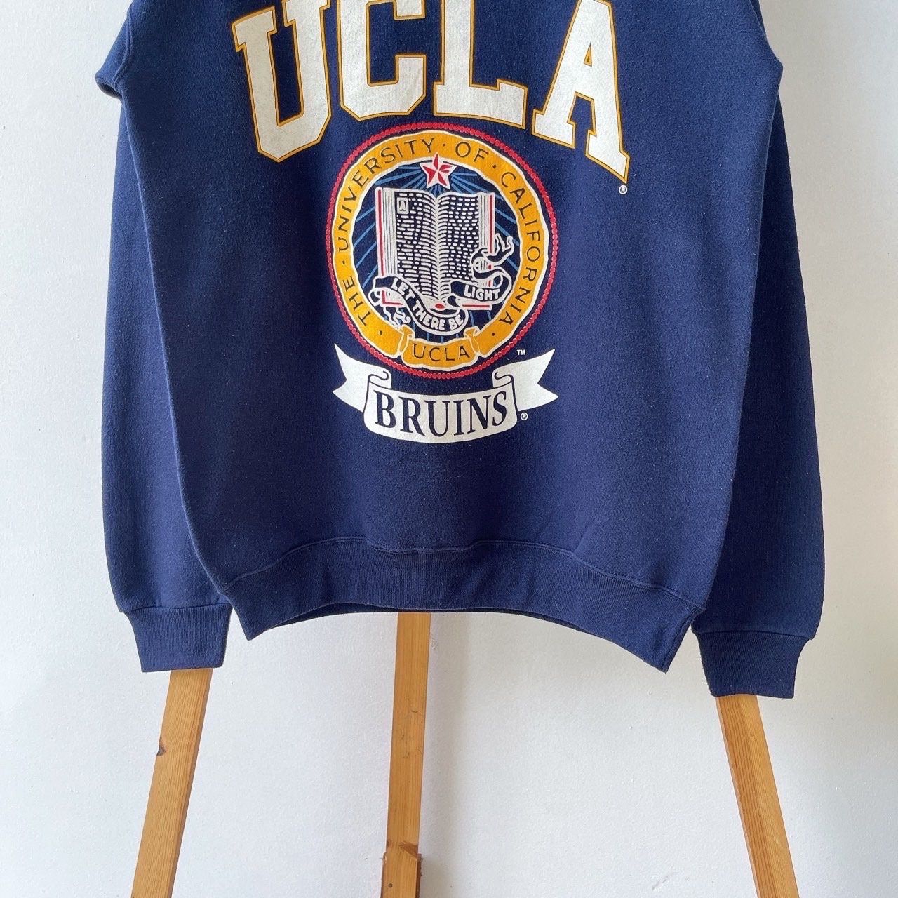 Vintage 90s University of California UCLA sweatshirt/ M Size US M / EU 48-50 / 2 - 4 Thumbnail