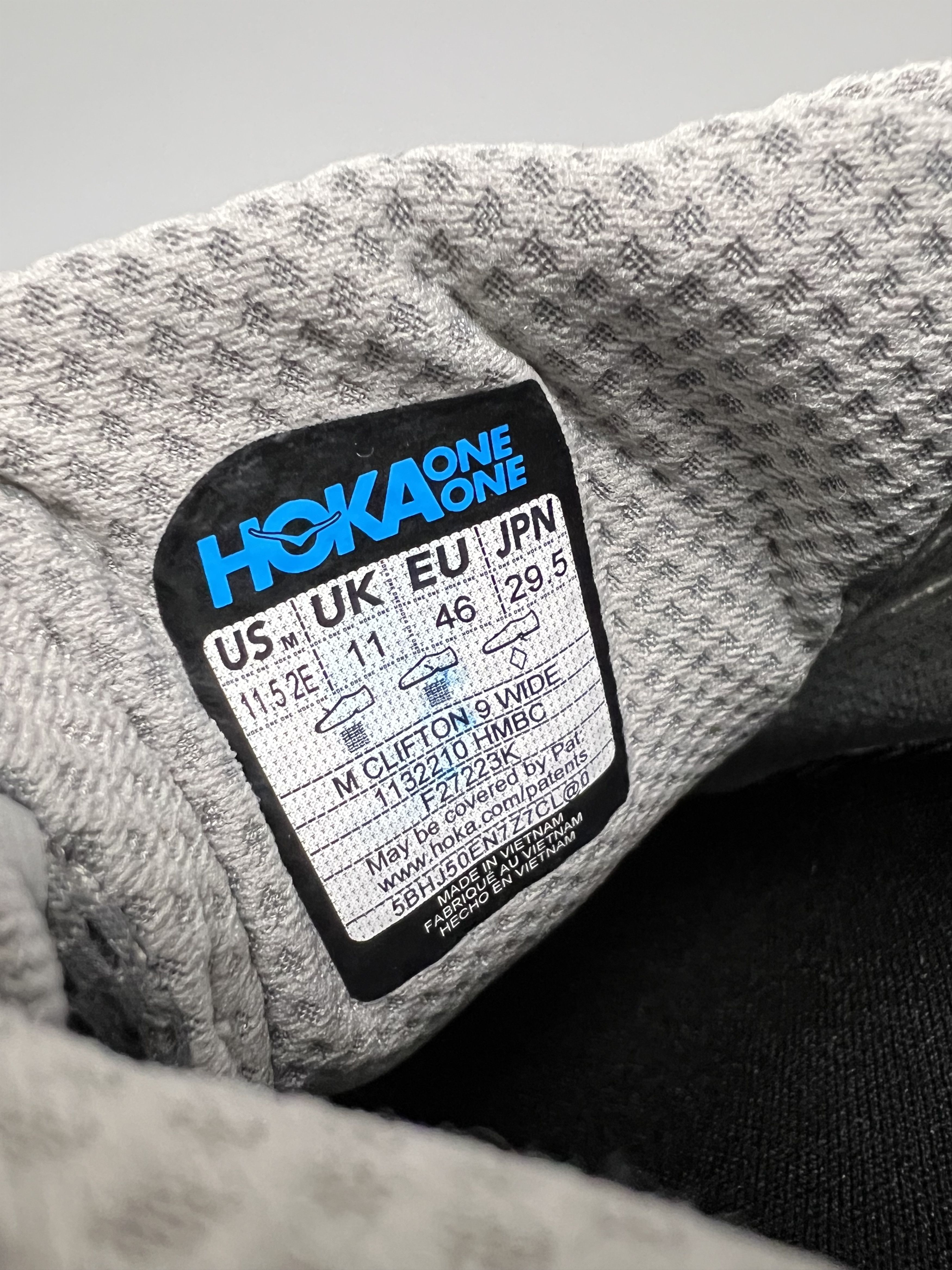 Hoka 11.5EE Hoka One One Clifton 9 Wide Running Shoes Walking Gym Size US 11.5 / EU 44-45 - 18 Thumbnail