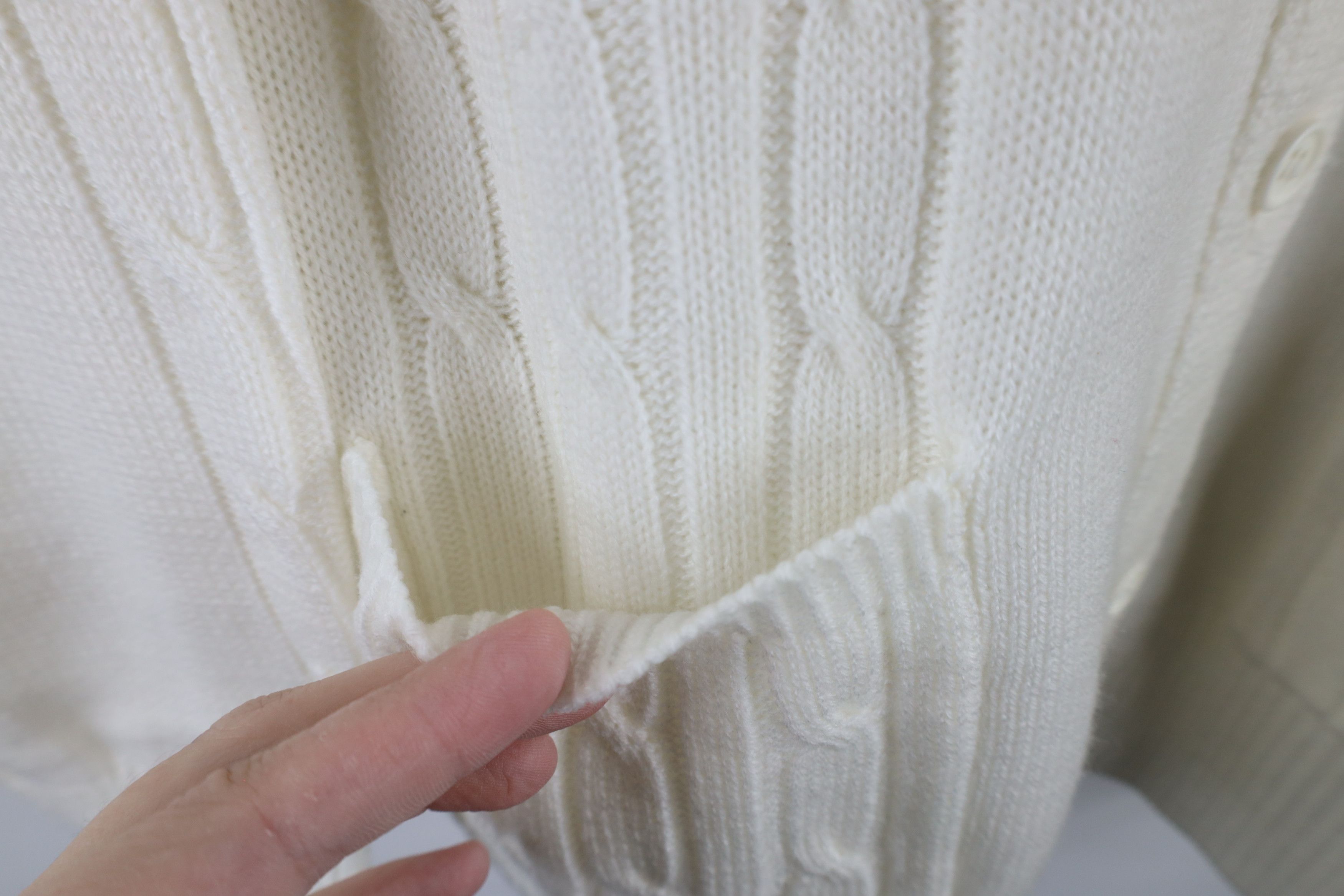 Vintage Vintage 90s Streetwear Cable Knit Cardigan Sweater White Size XL / US 12-14 / IT 48-50 - 4 Thumbnail