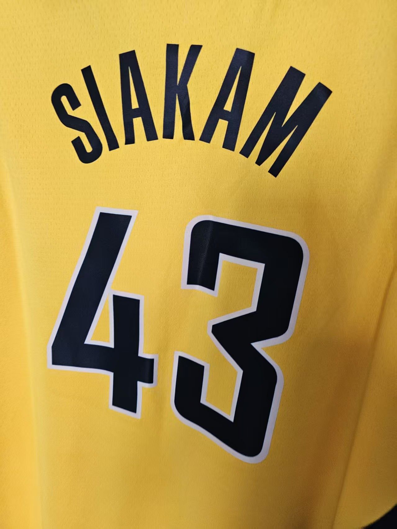 NBA Indiana Pacers #43 Pascal Siakam Jersey Size US XL / EU 56 / 4 - 4 Thumbnail