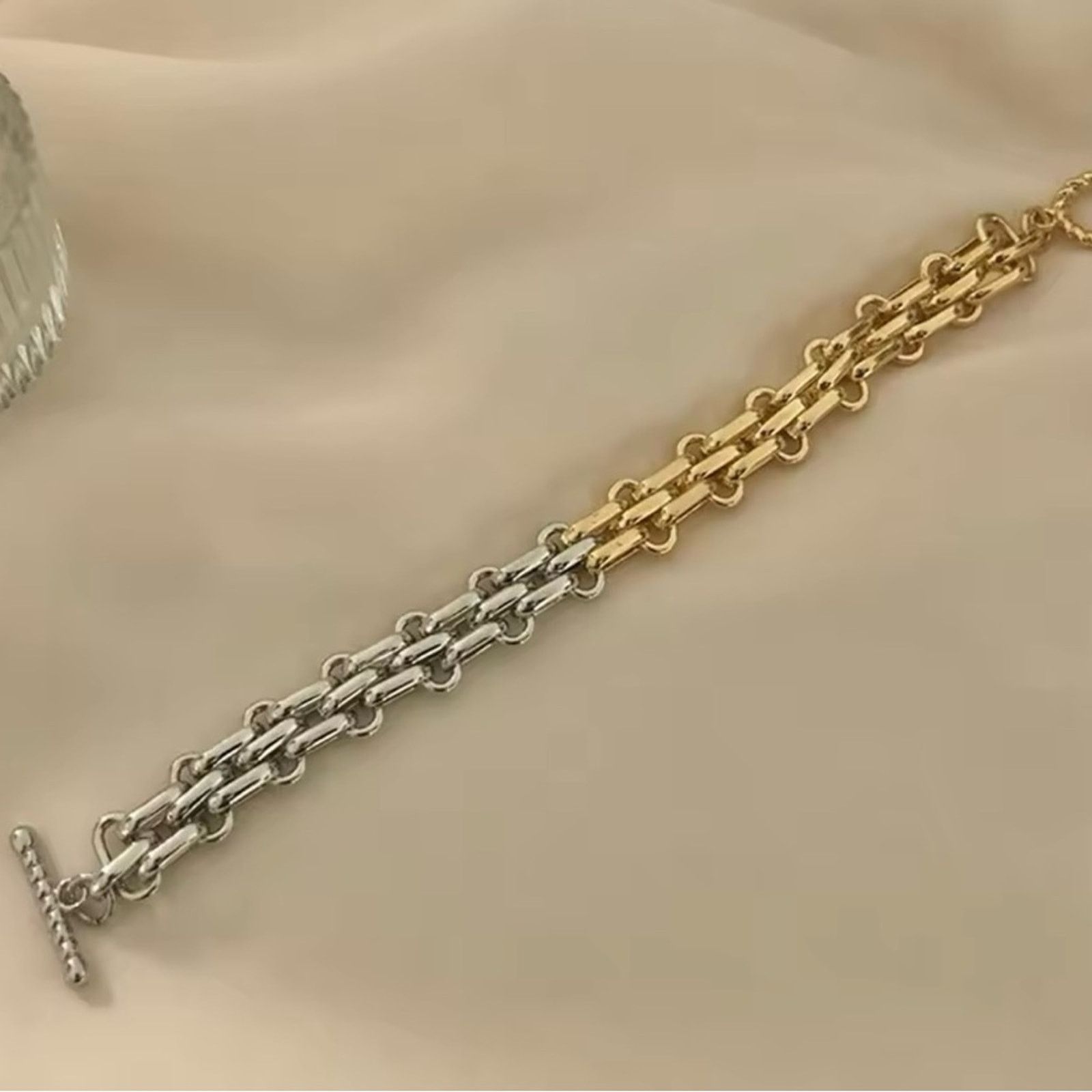 Other Two Tone Gold Chunky Silver Bracelet 8” Size ONE SIZE - 5 Thumbnail
