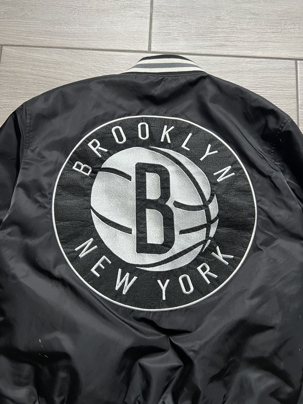 NBA Vintage Brooklyn NBA Durant Nets Varsity Bomber Jacket Size US S / EU 44-46 / 1 - 10 Thumbnail