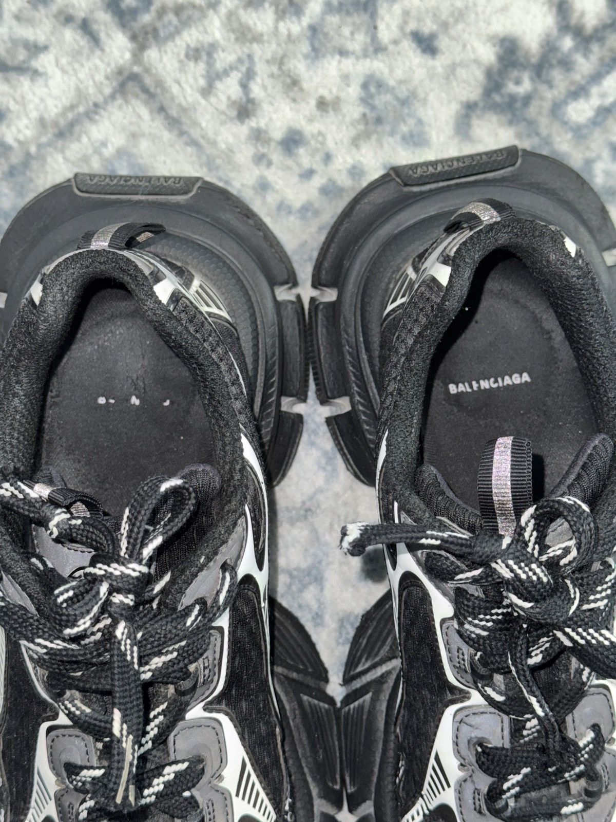 Balenciaga Balenciaga 3XL black/white Size US 8.5 / EU 41-42 - 12 Thumbnail
