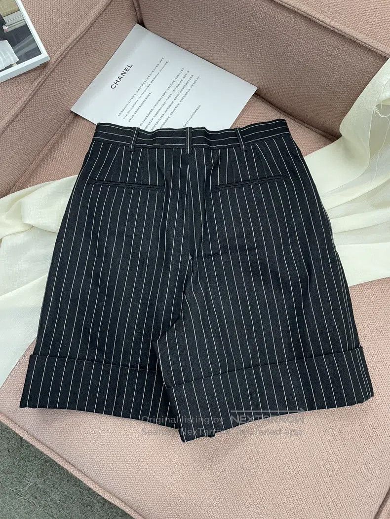 Chanel Chanel Black striped shorts Size 25" / US 0 / IT 36 - 2 Thumbnail