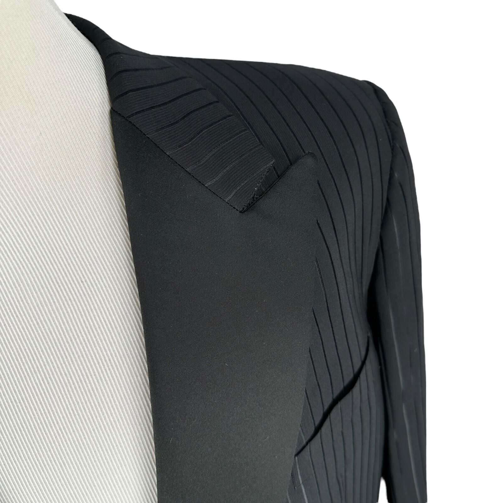 Belvest Belvest Blazer Jacket Men 44R Black Wool Tuxedo Peak Lapel Size 44R - 2 Thumbnail