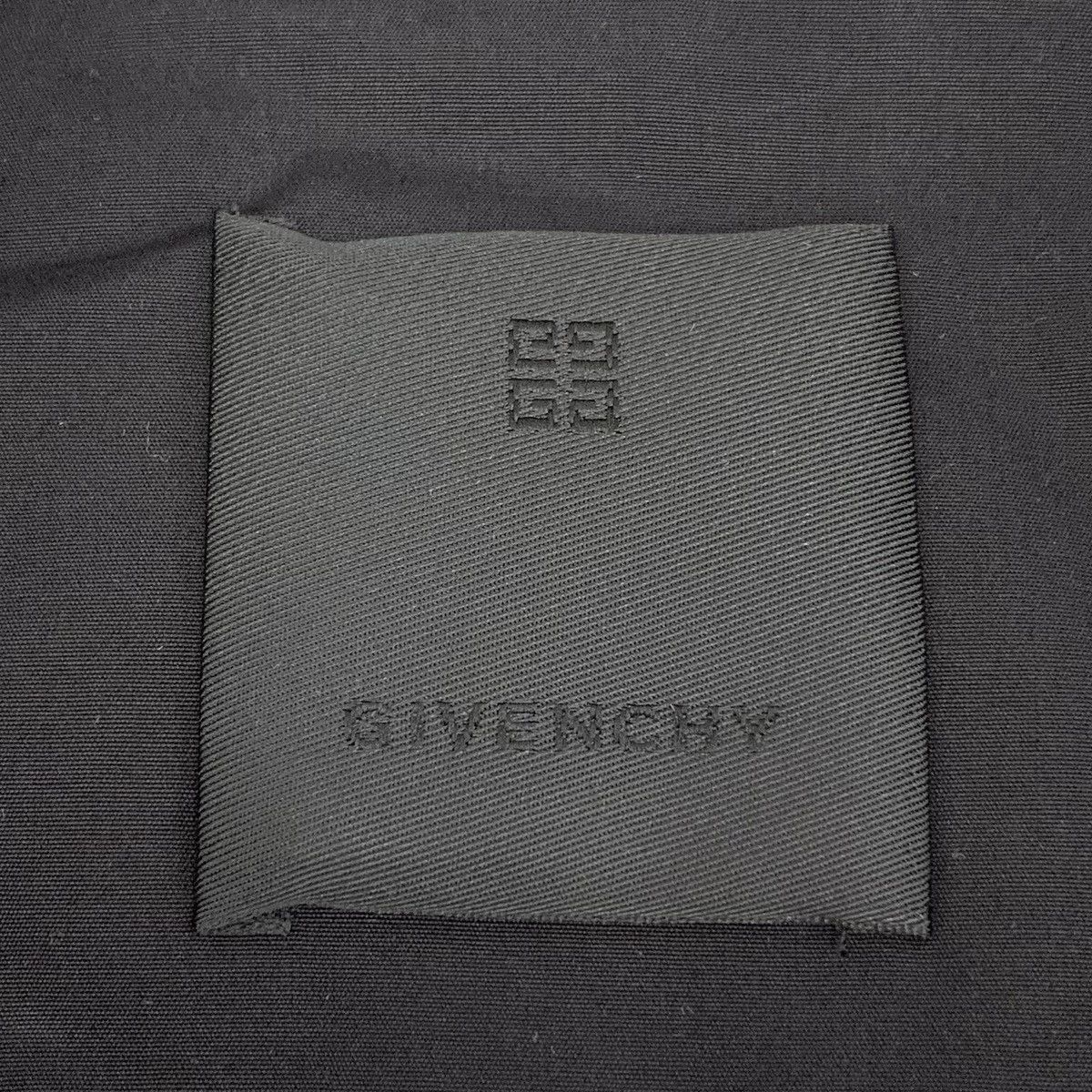 Givenchy Givenchy Black Logo Printed Cotton Long Sleeve Shirt K26WX Size US XS / EU 42 / 0 - 6 Thumbnail