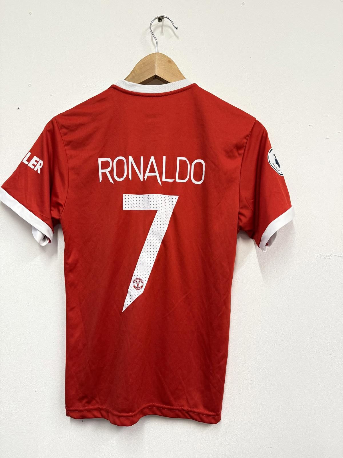 Adidas Manchester United Adidas Soccer Jersey Red White Size 164 Size US M / EU 48-50 / 2 - 4 Thumbnail