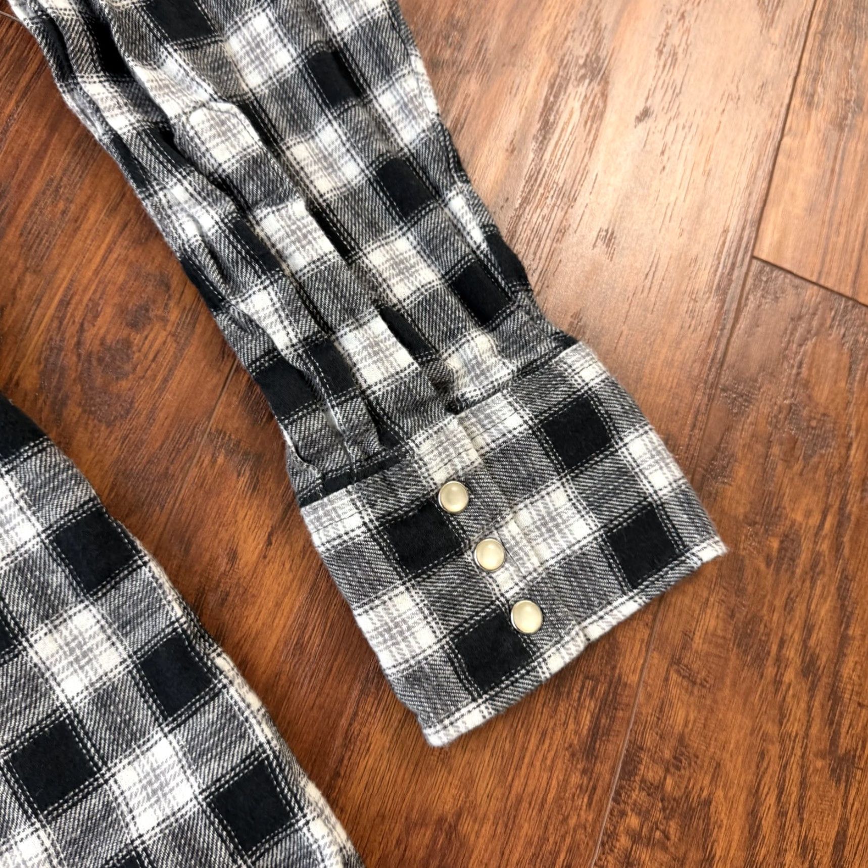 Wrangler Wrangler Shirt Mens L Black Plaid Flannel Pearl Snap Long Sleeve Cotton Wrancher Size US L / EU 52-54 / 3 - 3 Thumbnail