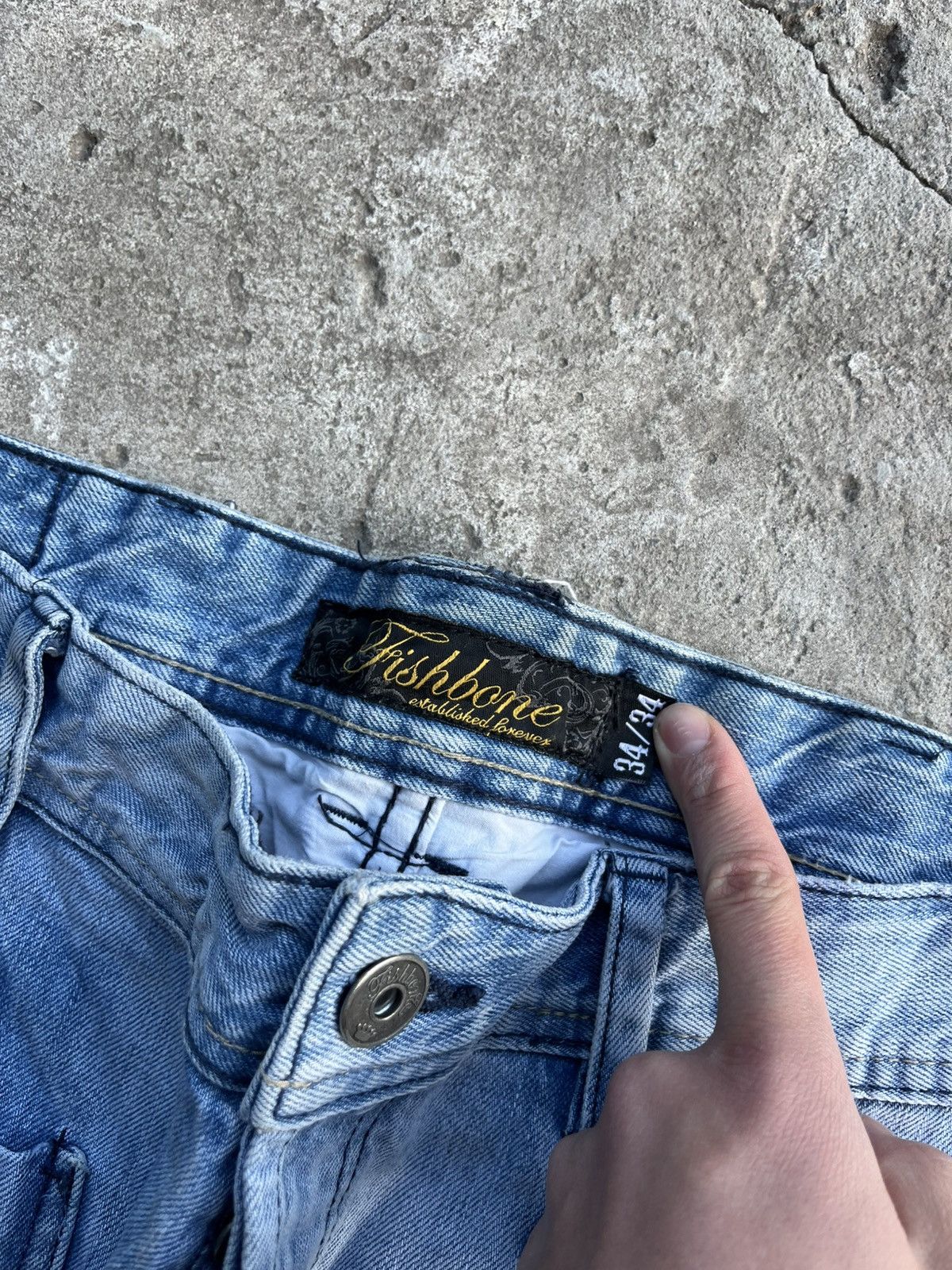 If Six Was Nine × Japanese Brand × Le Grande Bleu (L.G.B.) Jeans Dirty Pants Faded Crash Denim Thrashed Y2K Distressed Size US 34 / EU 50 - 3 Thumbnail