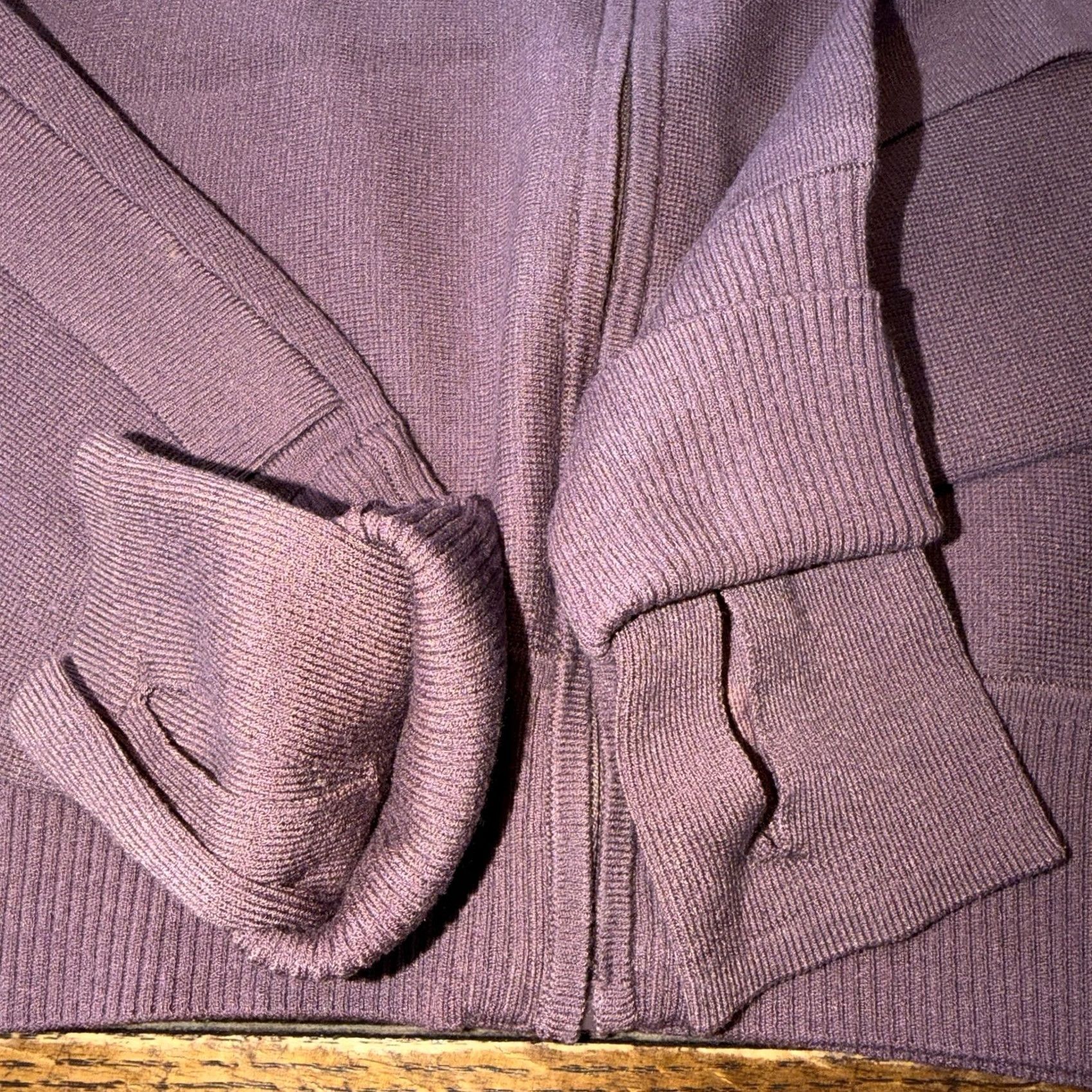 Athleta Athleta Jacket Volcanic Violet Zip Up Thumbholes Womens Small Size S / US 4 / IT 40 - 4 Thumbnail