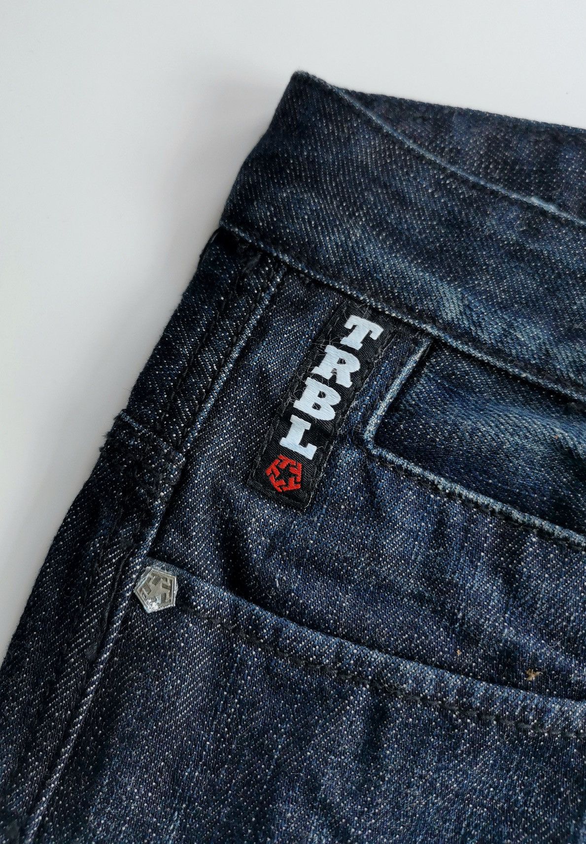 Tribal Streetwear Vintage Tribal Cross Embroidery Dark Blue Denim Jeans Size US 33 - 5 Thumbnail