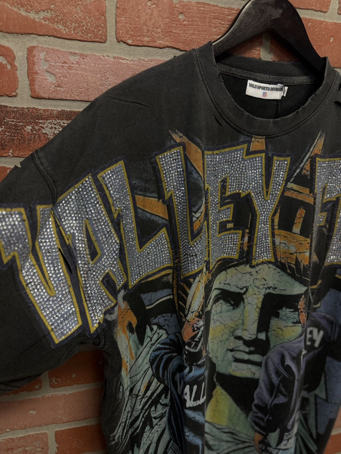 Vale Vale Valley Fest Bling Tee Size XL (NEW) Shiny Stones Size US XL / EU 56 / 4 - 4 Thumbnail