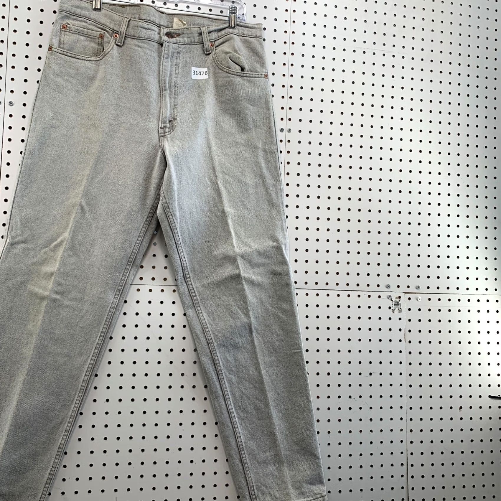 Levi's VINTAGE Levi's 550 Gray Denim Jeans Mens 35x31.5 Straight Made USA Jeans Size US 35 - 4 Thumbnail
