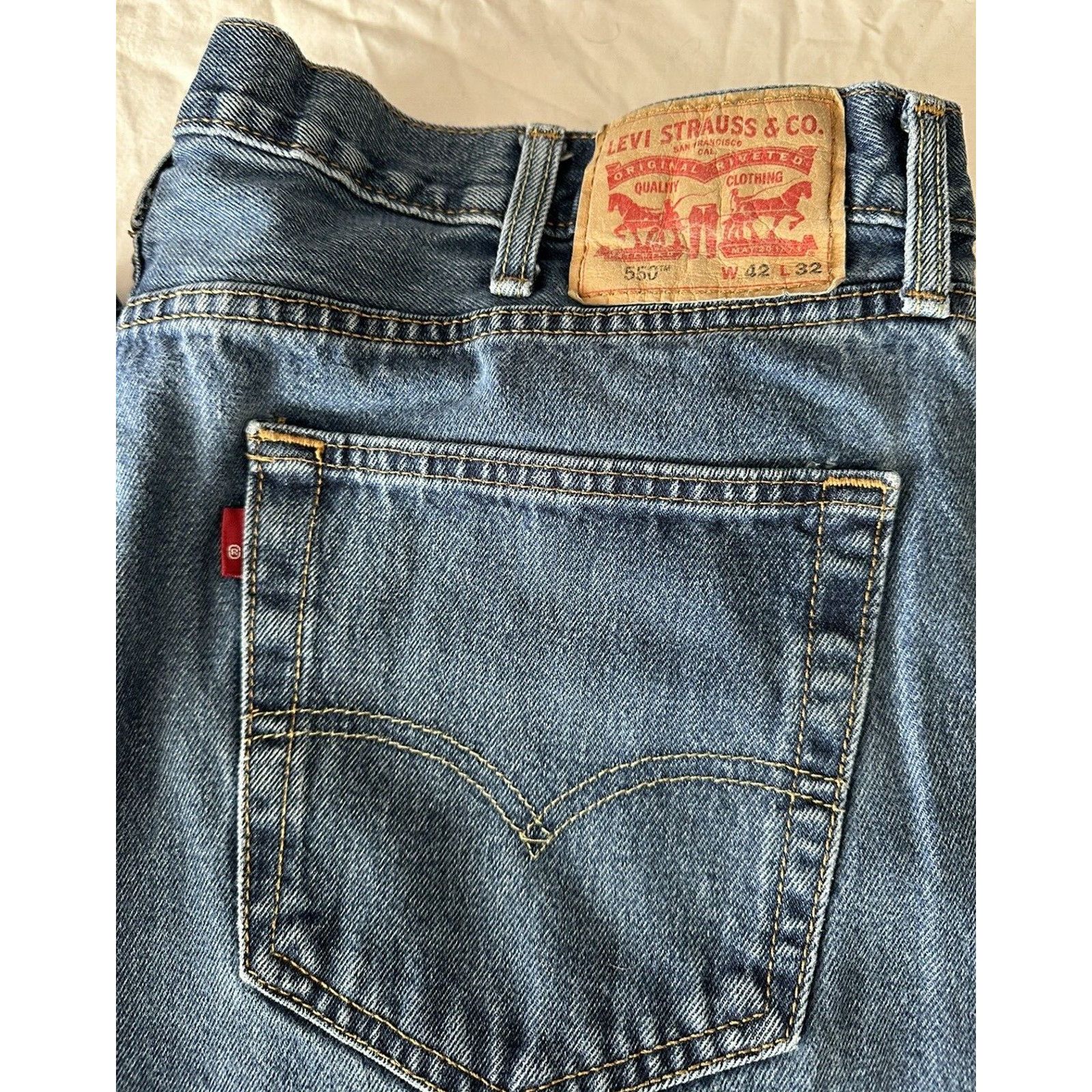 Levi's LEVIS 550 relaxed, 42x32 Dark Blue Wash, Cotton 2019 *CLEAN Size 42" / US 20 - 3 Thumbnail