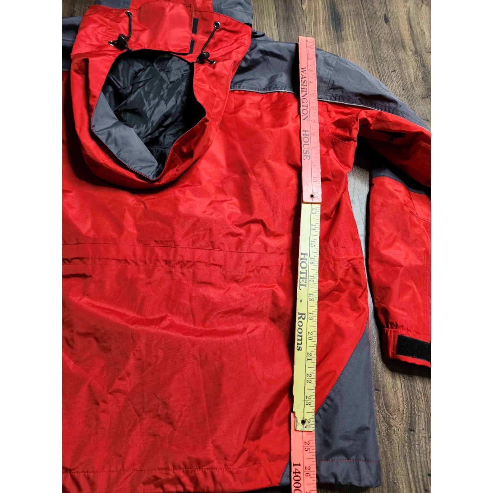 Marlboro VINTAGE Marlboro Mens M Red Heavy Jacket Coat With Hood Distressed Jacket Size US M / EU 48-50 / 2 - 2 Thumbnail