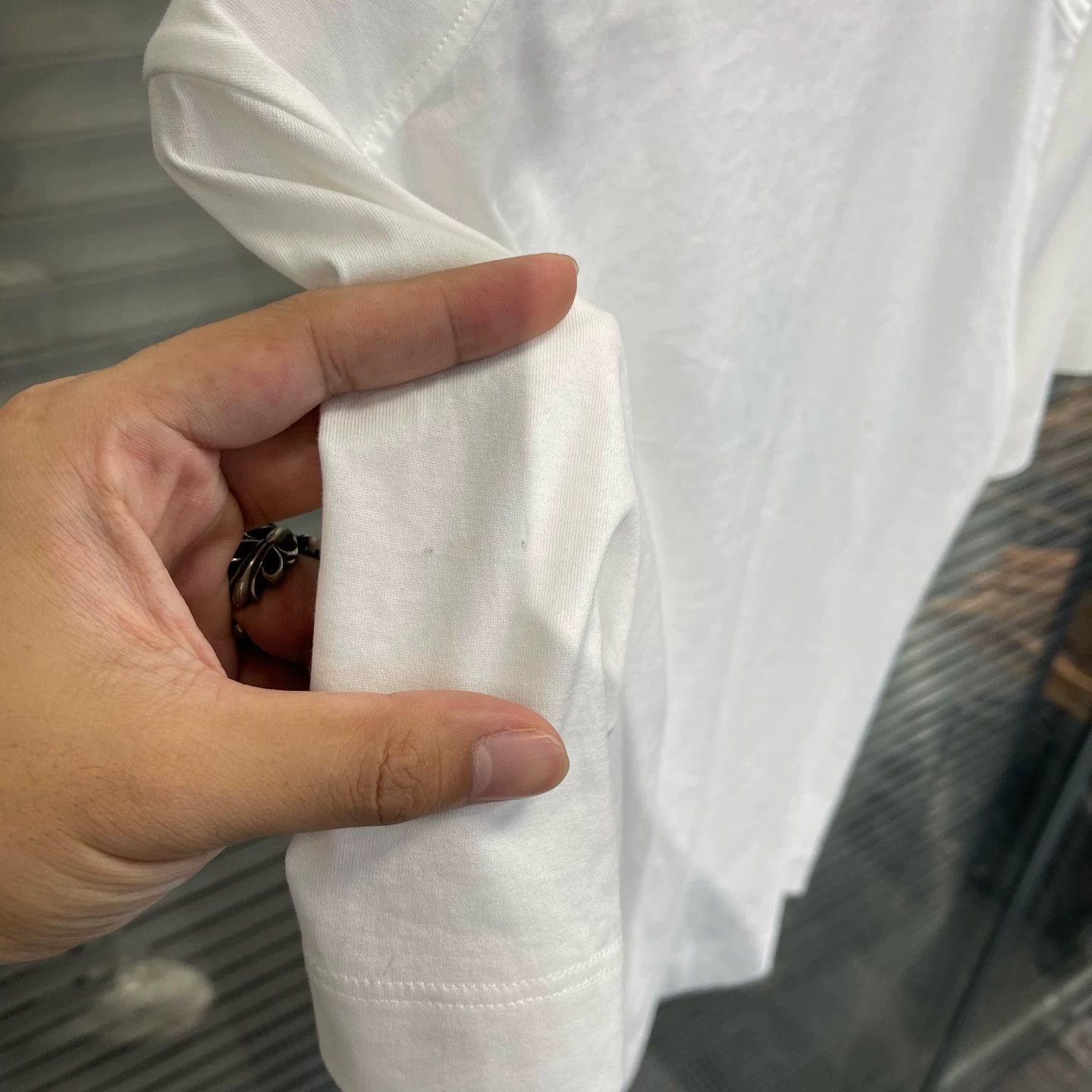 Brunello Cucinelli Brunello Cucinelli White Cotton Crew Tee M 95N w/Holes Size M / US 6-8 / IT 42-44 - 7 Thumbnail
