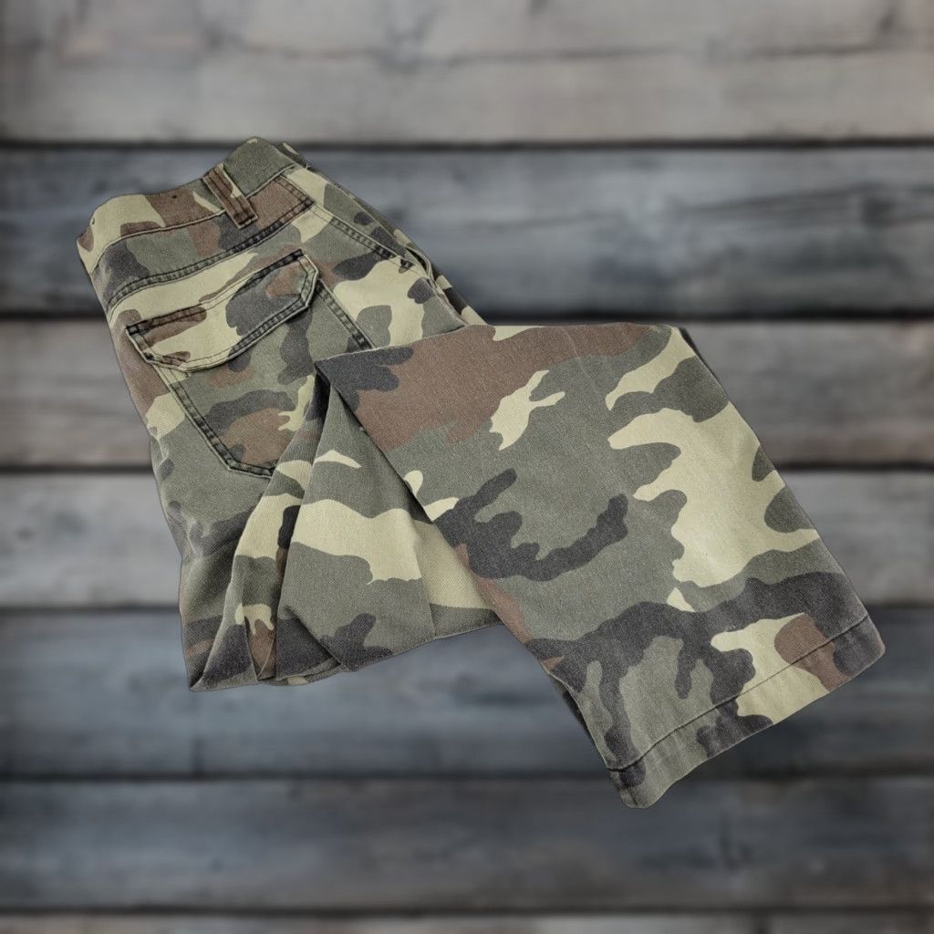Vintage VINTAGE Big Creek Clothing Co. Camo Hunting Pants Mens 34x30 Camouflage Cargo Pants Mens Boys Womens not applicable Size US 34 / EU 50 - 1 Thumbnail
