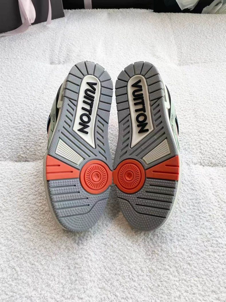 Louis Vuitton Louis Vuitton Trainer green and orange board shoes Size US 6 / IT 36 - 6 Thumbnail