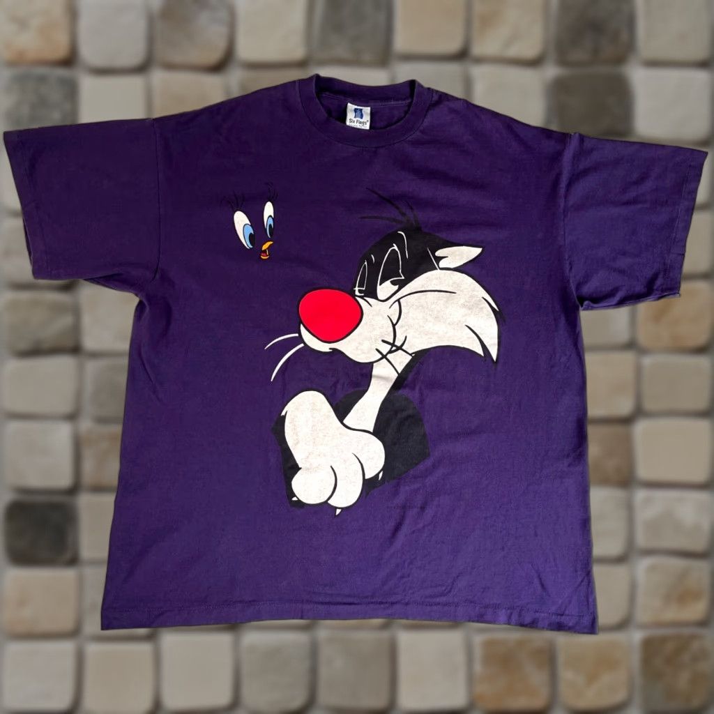 Vintage VINTAGE Six Flags Warner Bros Sylvester & Tweety T-Shirt Unisex Adults 2XL Purple 90s Shirt Graphic Print Marvelous? Size US XXL / EU 58 / 5 - 1 Thumbnail